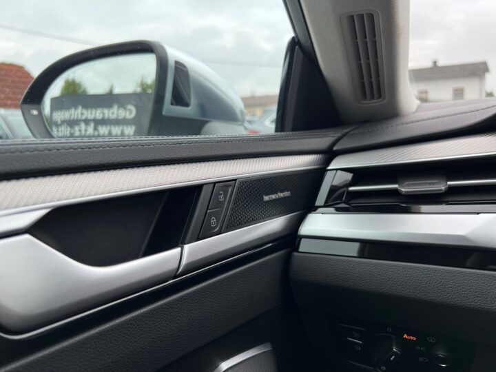 Abbildung Fahrzeugdetailansicht Volkswagen Arteon - Nr. 42