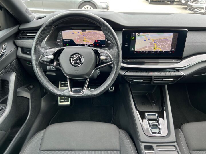 Abbildung Fahrzeugdetailansicht Skoda Octavia - Nr. 10