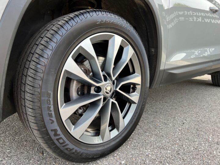 Abbildung Fahrzeugdetailansicht Skoda Kodiaq - Nr. 37