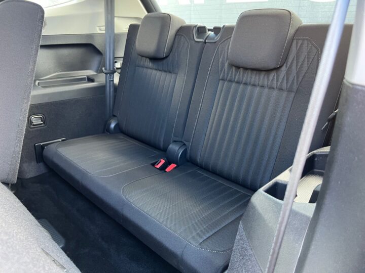 Abbildung Fahrzeugdetailansicht Volkswagen Tiguan Allspace - Nr. 14