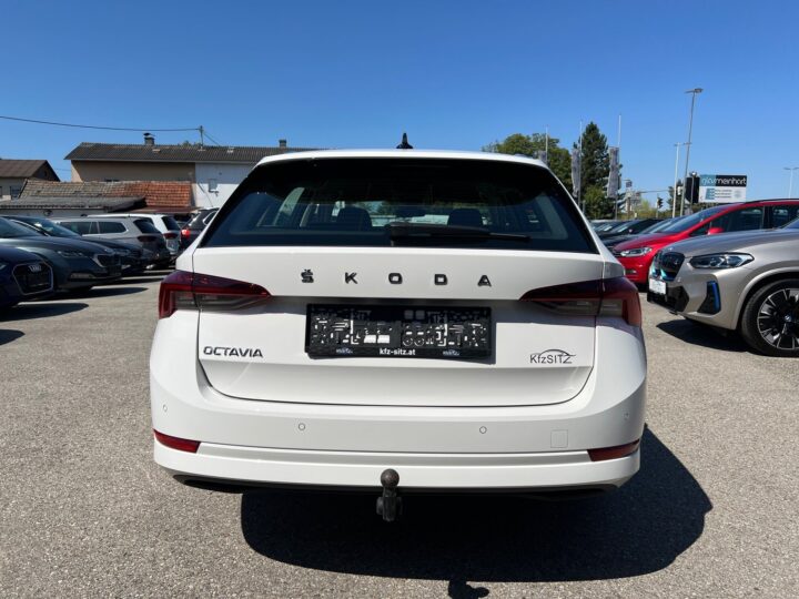 Abbildung Fahrzeugdetailansicht Skoda Octavia - Nr. 3