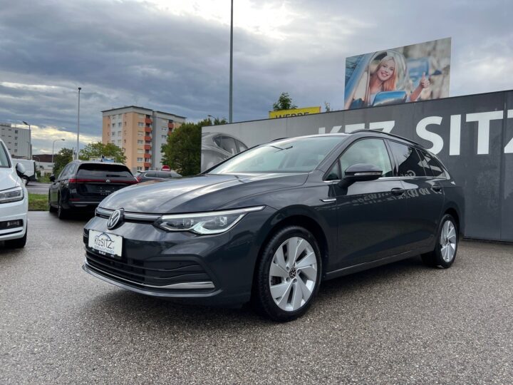 Abbildung Fahrzeugdetailansicht Volkswagen Golf Variant - Nr. 6