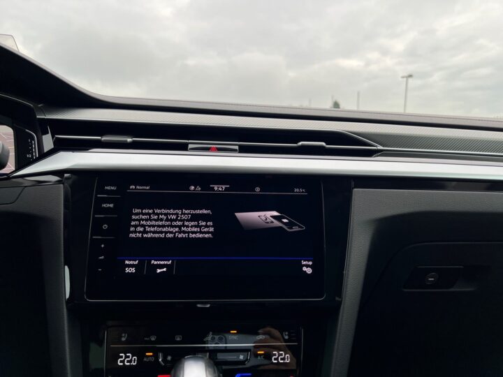 Abbildung Fahrzeugdetailansicht Volkswagen Arteon - Nr. 21