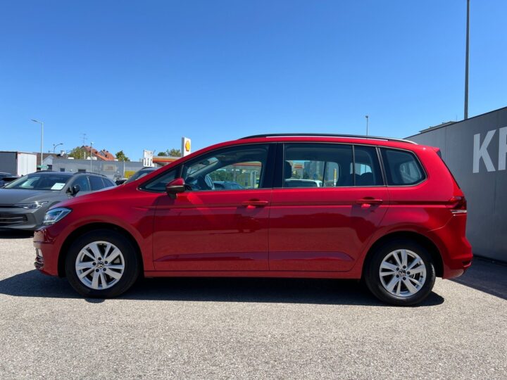 Abbildung Fahrzeugdetailansicht Volkswagen Touran - Nr. 5