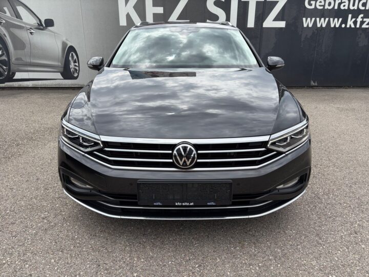 Abbildung Fahrzeugdetailansicht Volkswagen Passat - Nr. 7
