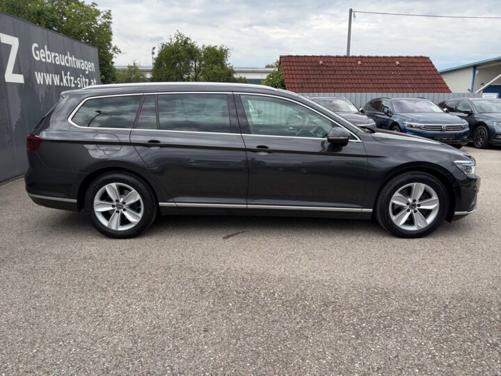 Abbildung Fahrzeugdetailansicht Volkswagen Passat - Nr. 1
