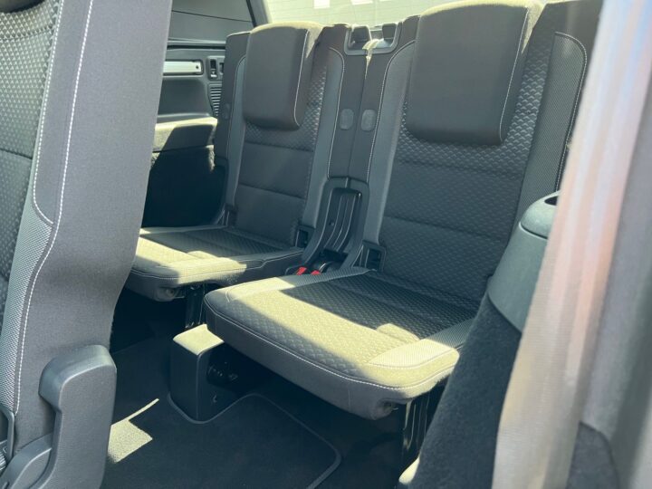 Abbildung Fahrzeugdetailansicht Volkswagen Touran - Nr. 14
