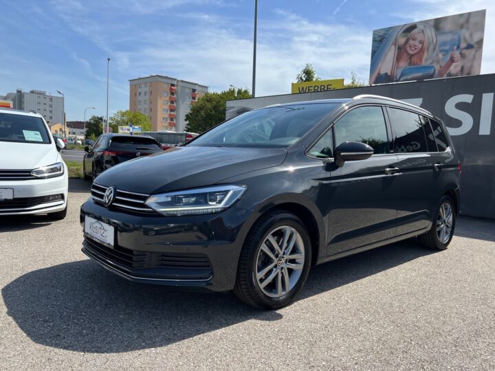 Abbildung Fahrzeugdetailansicht Volkswagen Touran - Nr. 6
