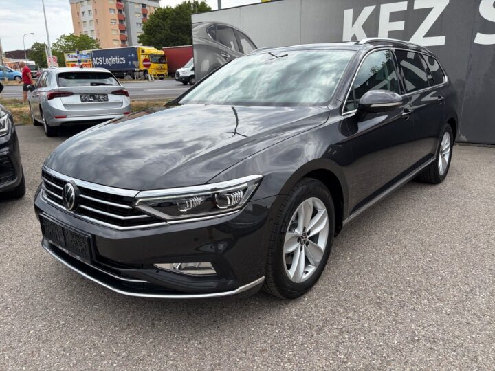 Abbildung Fahrzeugdetailansicht Volkswagen Passat - Nr. 6