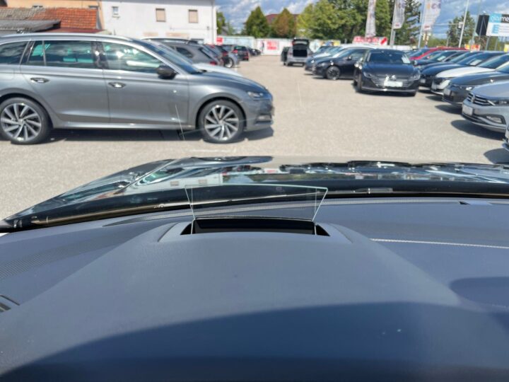 Abbildung Fahrzeugdetailansicht Volkswagen Tiguan Allspace - Nr. 45