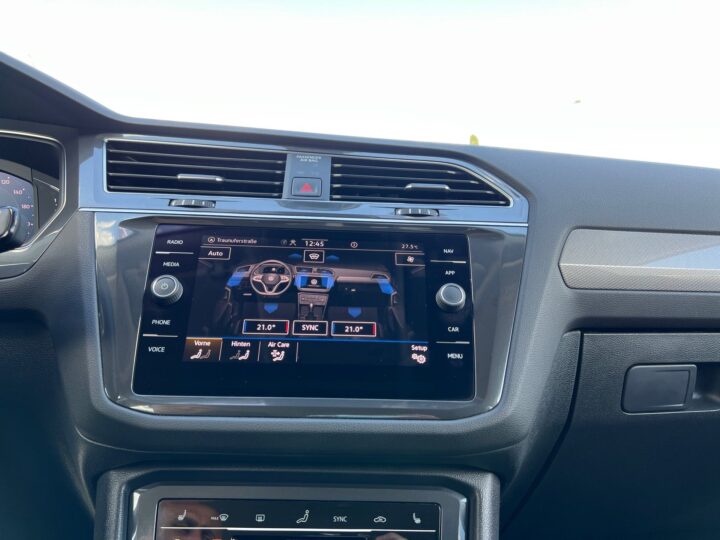 Abbildung Fahrzeugdetailansicht Volkswagen Tiguan Allspace - Nr. 24