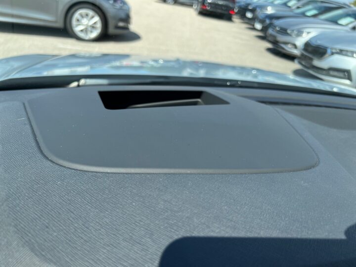 Abbildung Fahrzeugdetailansicht Skoda Octavia - Nr. 42