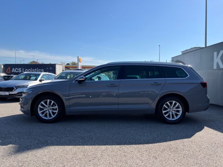 Abbildung Fahrzeugdetailansicht Volkswagen Passat Variant - Nr. 5