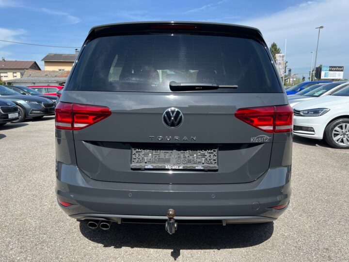 Abbildung Fahrzeugdetailansicht Volkswagen Touran - Nr. 3