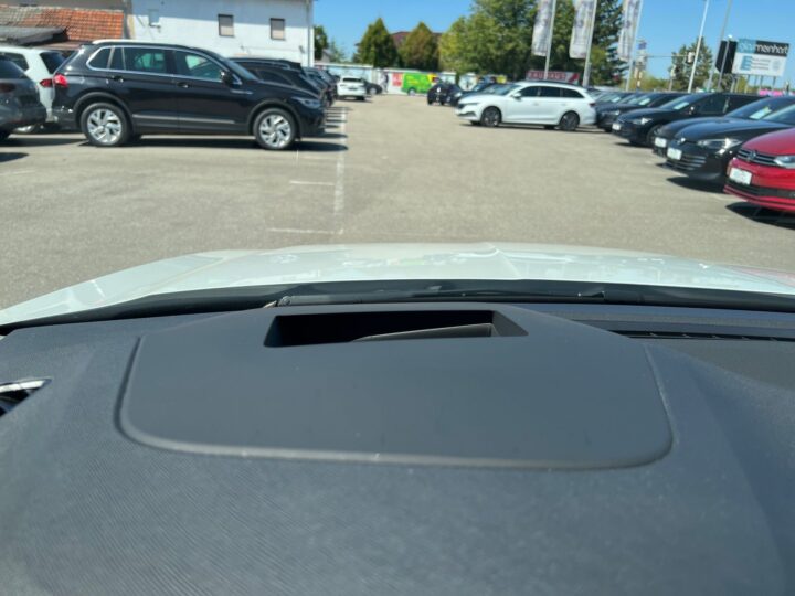 Abbildung Fahrzeugdetailansicht Skoda Octavia - Nr. 40