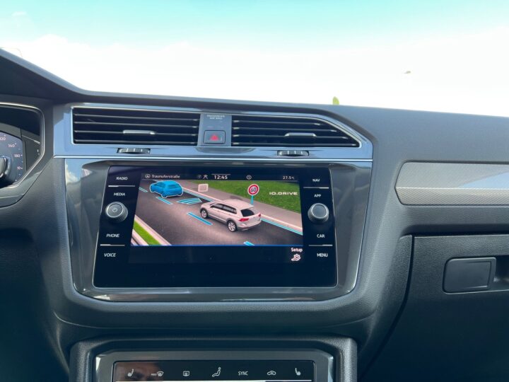 Abbildung Fahrzeugdetailansicht Volkswagen Tiguan Allspace - Nr. 23