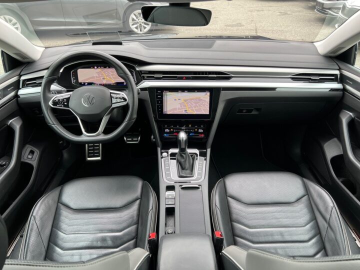 Abbildung Fahrzeugdetailansicht Volkswagen Arteon - Nr. 9