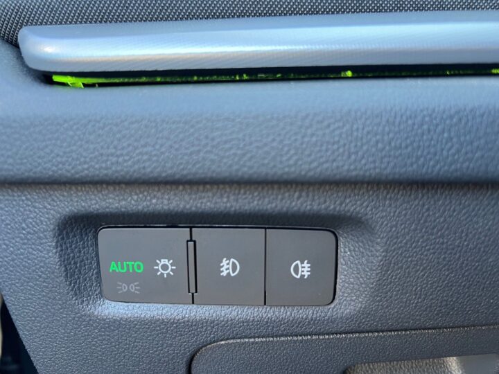 Abbildung Fahrzeugdetailansicht Skoda Octavia - Nr. 47