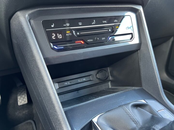 Abbildung Fahrzeugdetailansicht Volkswagen Tiguan Allspace - Nr. 27