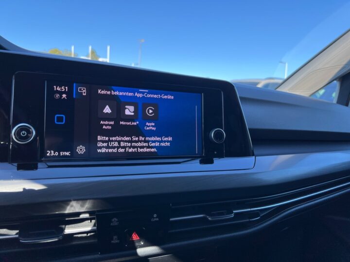 Abbildung Fahrzeugdetailansicht Volkswagen Golf Variant - Nr. 20