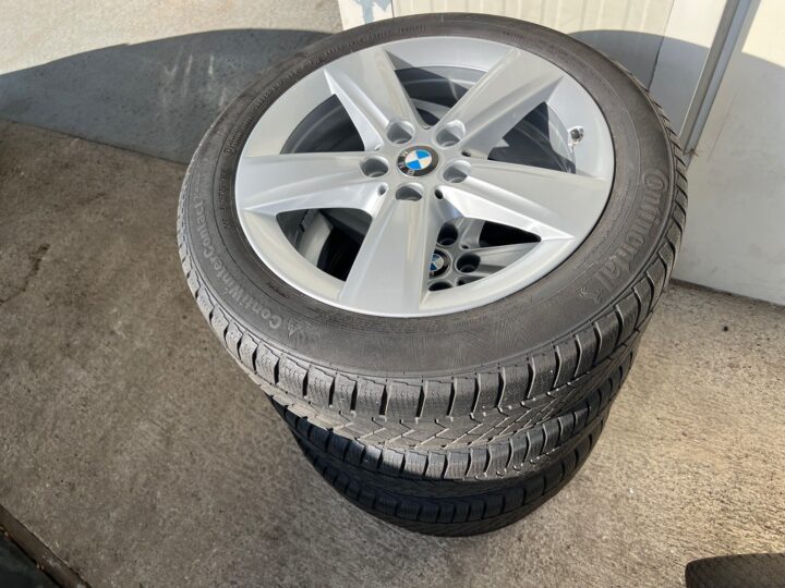 Abbildung Fahrzeugdetailansicht BMW 218 - Nr. 42