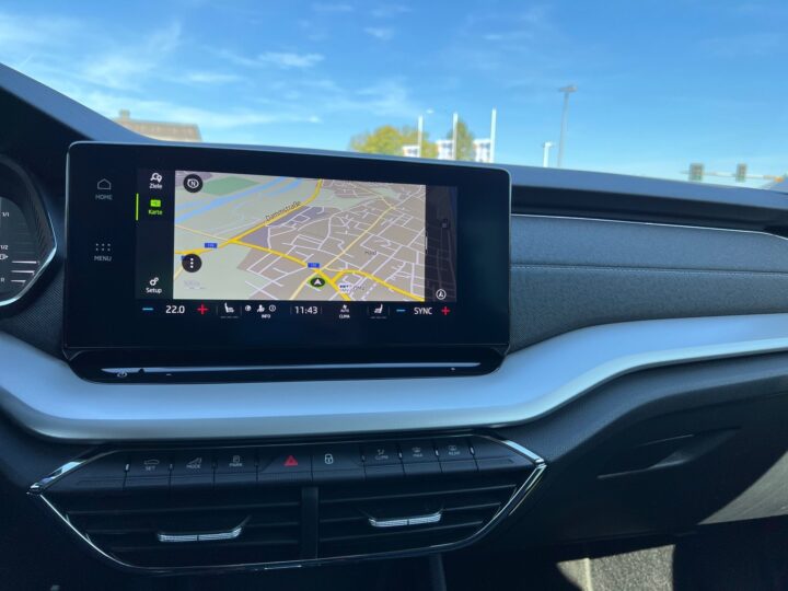 Abbildung Fahrzeugdetailansicht Skoda Octavia - Nr. 25