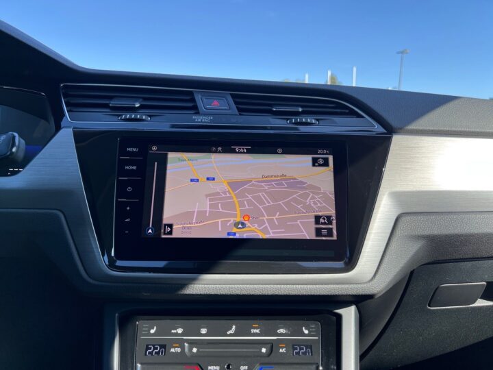 Abbildung Fahrzeugdetailansicht Volkswagen Touran - Nr. 25