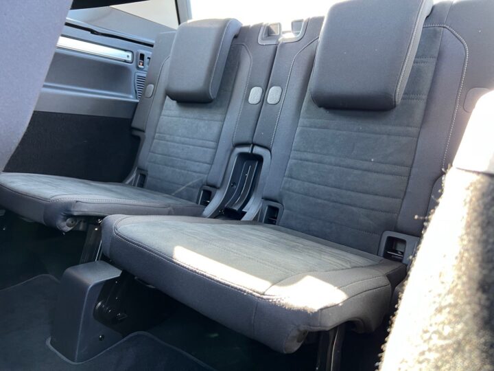 Abbildung Fahrzeugdetailansicht Volkswagen Touran - Nr. 14