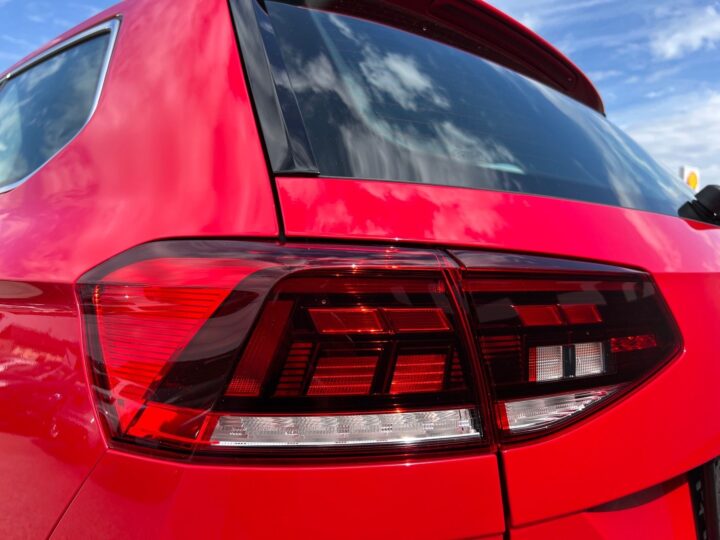 Abbildung Fahrzeugdetailansicht Volkswagen Passat Variant - Nr. 38