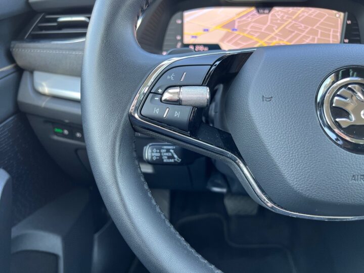 Abbildung Fahrzeugdetailansicht Skoda Octavia - Nr. 42