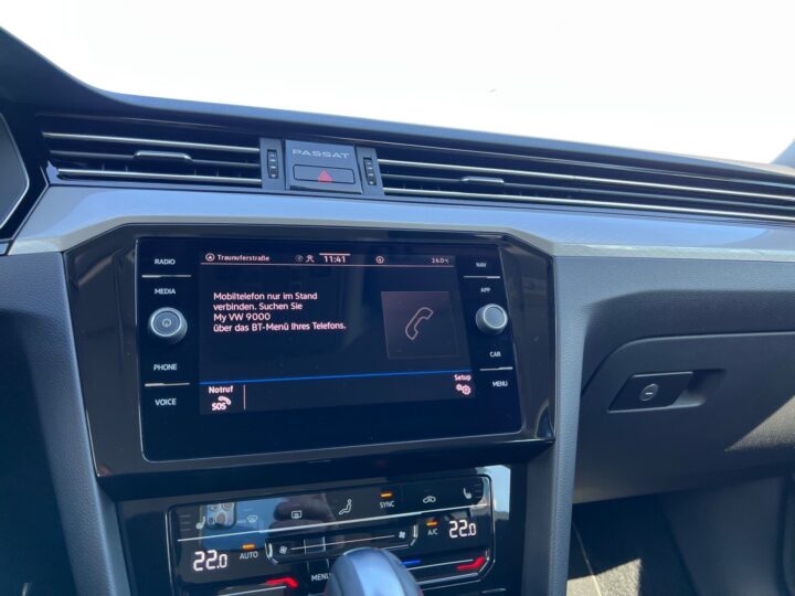 Abbildung Fahrzeugdetailansicht Volkswagen Passat Variant - Nr. 21