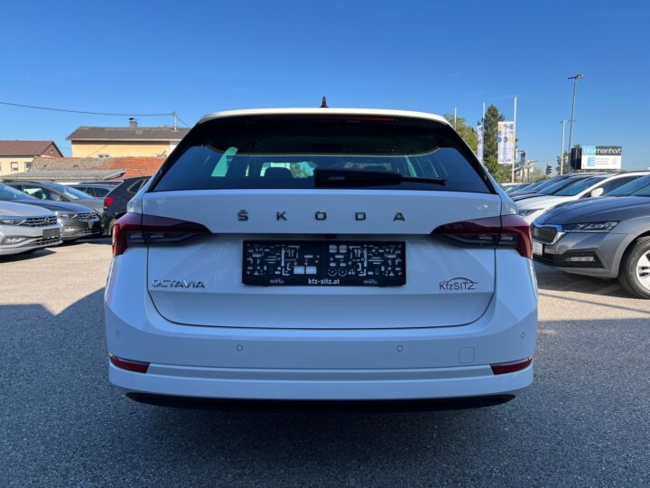 Abbildung Fahrzeugdetailansicht Skoda Octavia - Nr. 3