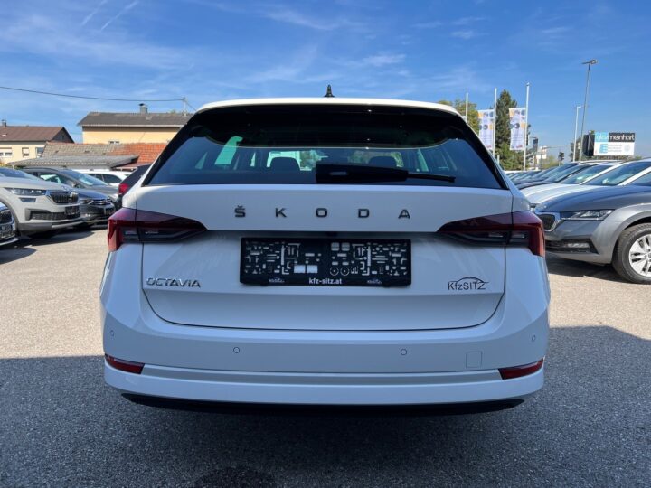 Abbildung Fahrzeugdetailansicht Skoda Octavia - Nr. 3