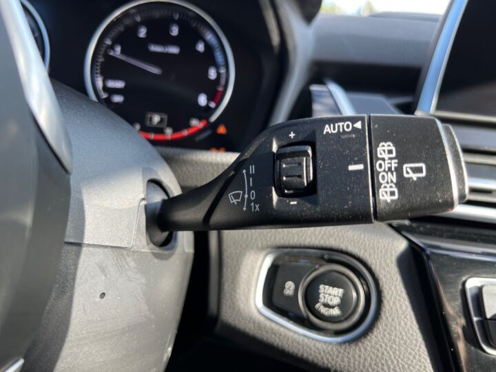 Abbildung Fahrzeugdetailansicht BMW 218 - Nr. 39