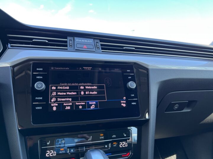 Abbildung Fahrzeugdetailansicht Volkswagen Passat Variant - Nr. 20