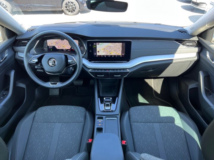 Abbildung Fahrzeugdetailansicht Skoda Octavia - Nr. 9