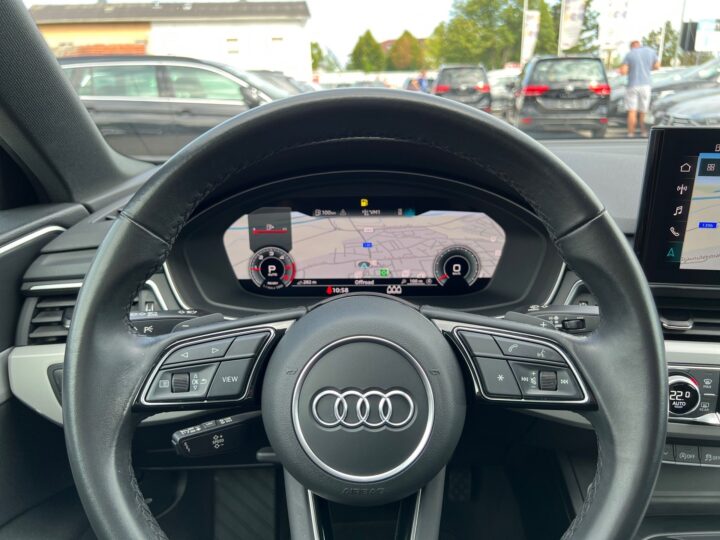 Abbildung Fahrzeugdetailansicht Audi A4 - Nr. 15
