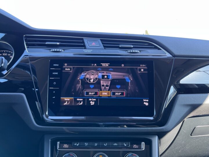 Abbildung Fahrzeugdetailansicht Volkswagen Touran - Nr. 24