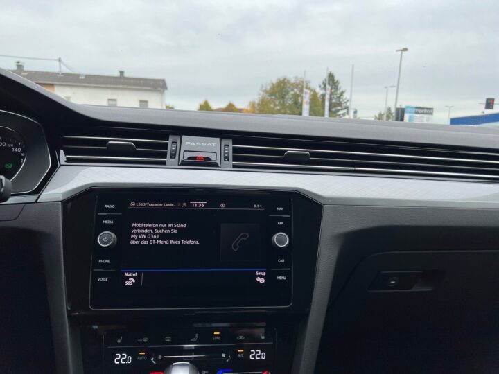 Abbildung Fahrzeugdetailansicht Volkswagen Passat Variant - Nr. 22