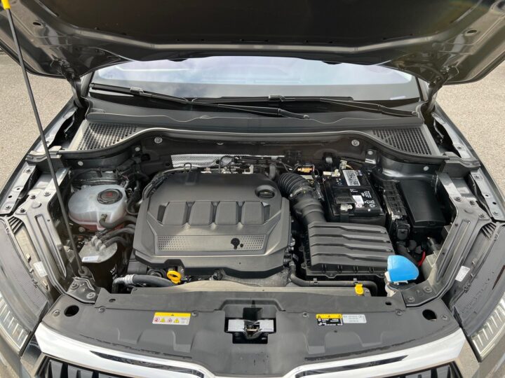 Abbildung Fahrzeugdetailansicht Skoda Karoq - Nr. 34
