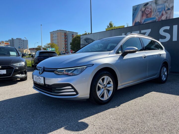 Abbildung Fahrzeugdetailansicht Volkswagen Golf Variant - Nr. 6
