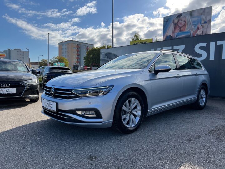 Abbildung Fahrzeugdetailansicht Volkswagen Passat Variant - Nr. 6