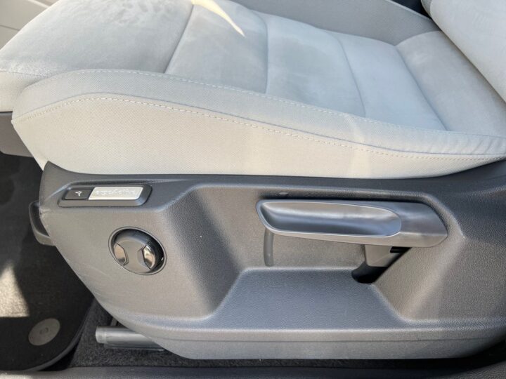 Abbildung Fahrzeugdetailansicht Volkswagen Tiguan Allspace - Nr. 32