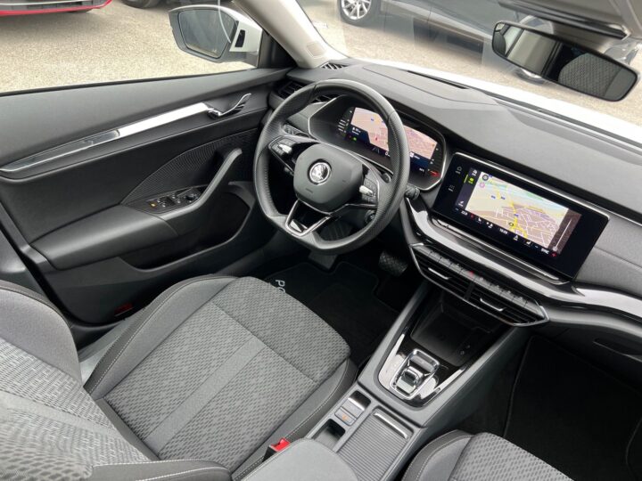 Abbildung Fahrzeugdetailansicht Skoda Octavia - Nr. 11
