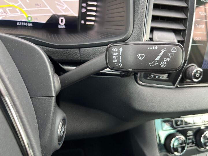 Abbildung Fahrzeugdetailansicht Skoda Karoq - Nr. 43