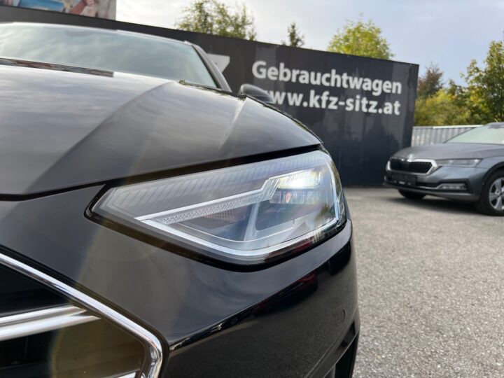 Abbildung Fahrzeugdetailansicht Audi A4 - Nr. 36
