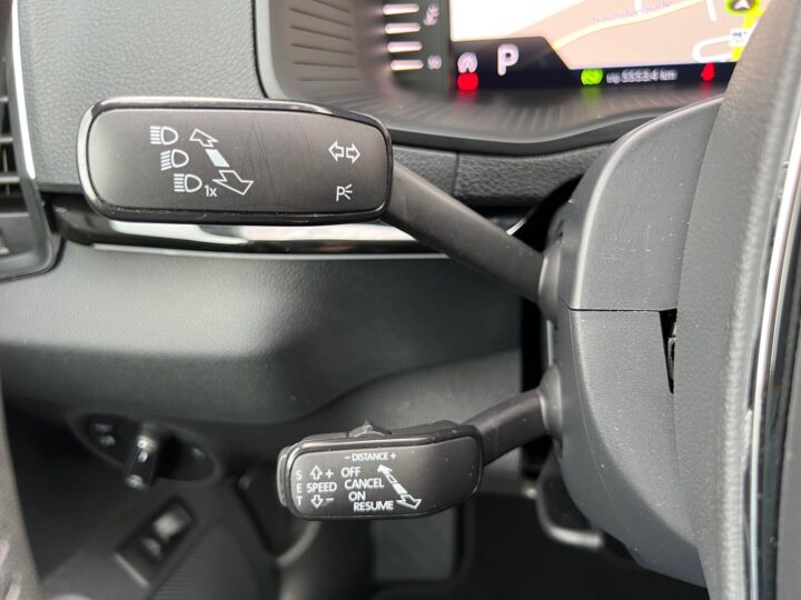 Abbildung Fahrzeugdetailansicht Skoda Karoq - Nr. 44