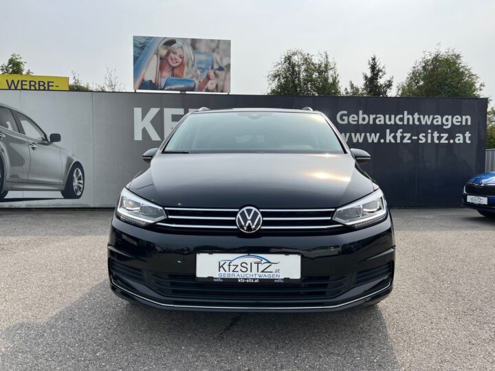 Abbildung Fahrzeugdetailansicht Volkswagen Touran - Nr. 7