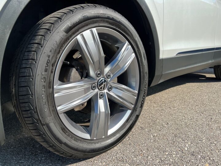 Abbildung Fahrzeugdetailansicht Volkswagen Tiguan Allspace - Nr. 37