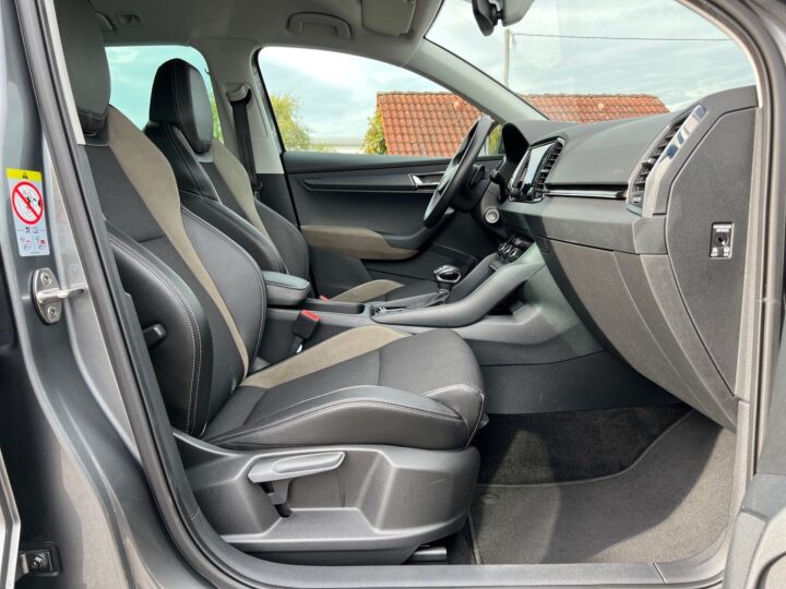 Abbildung Fahrzeugdetailansicht Skoda Karoq - Nr. 33